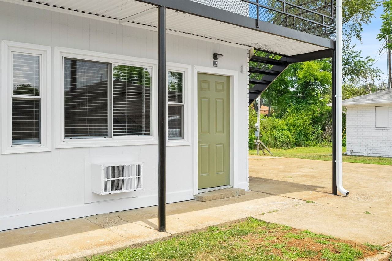 Capri Apartments 4311 Patton Rd Sw, Huntsville, AL 35805 Zumper