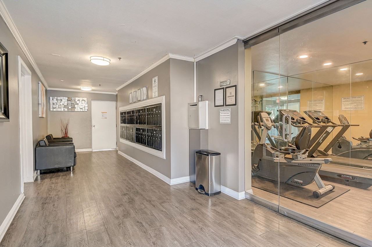 14900 Moorpark Street - Photo 2 of 28