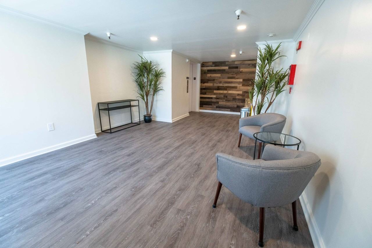 4378 Sepulveda Blvd - Photo 6 of 32