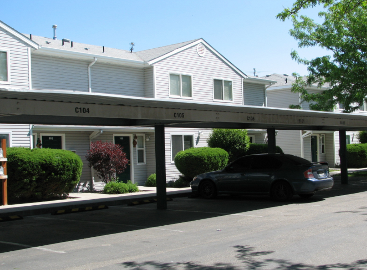 Northwest Pointe Apartments - Photo 3 of 4