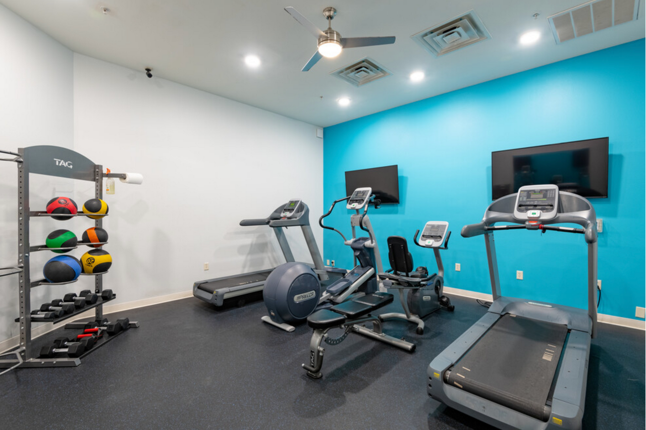 The Madison Mark - Photo 6 of 50