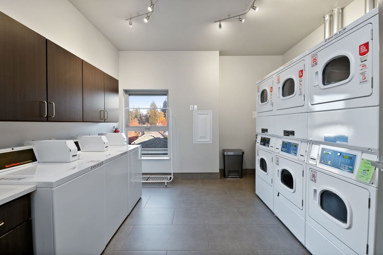 2400 E Boston St - Photo 7 of 7