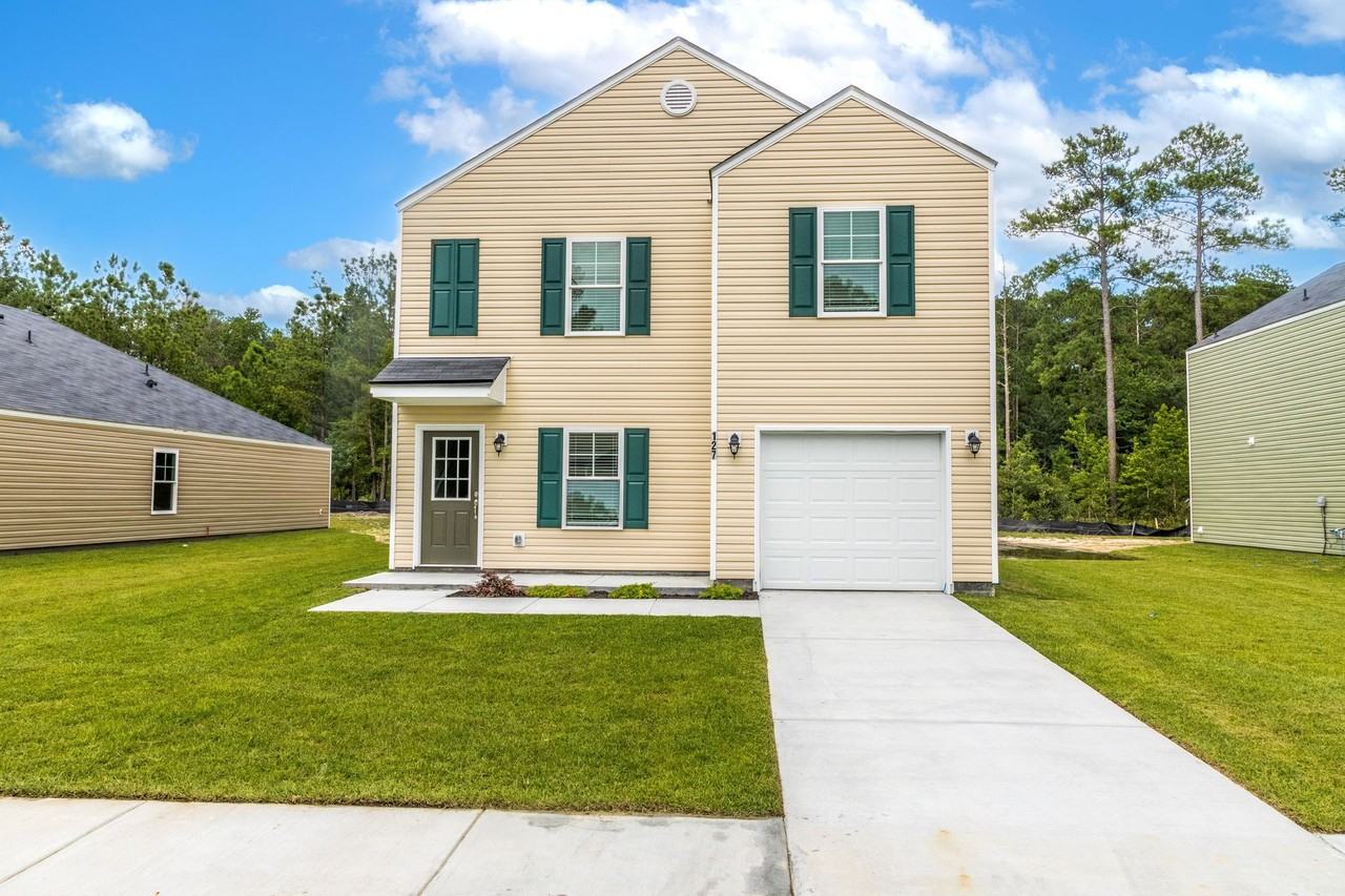 105 Cottage Way - Photo 5 of 50