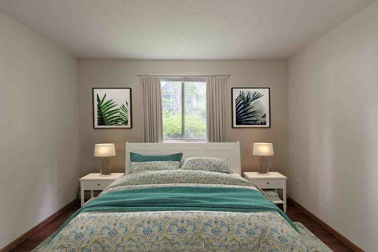 2626 Fremont Ave S - Photo 7 of 8