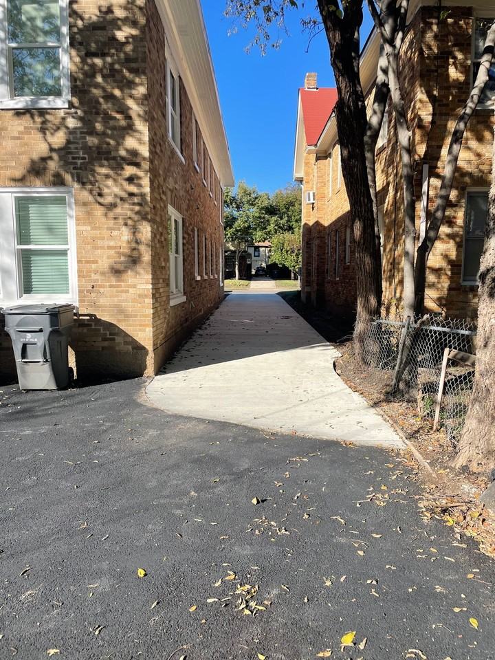 5910 Oram St - Photo 3 of 3