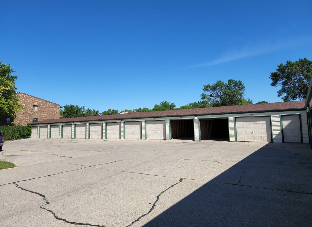 Bayfield Apartments, LLC - Photo 2 of 6