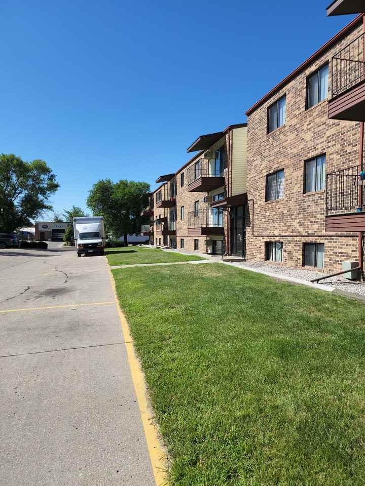 Bayfield Apartments, LLC - Photo 3 of 6