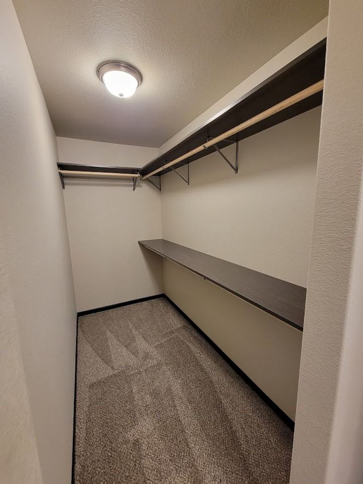 Countryside Apartments - Photo 7 of 8