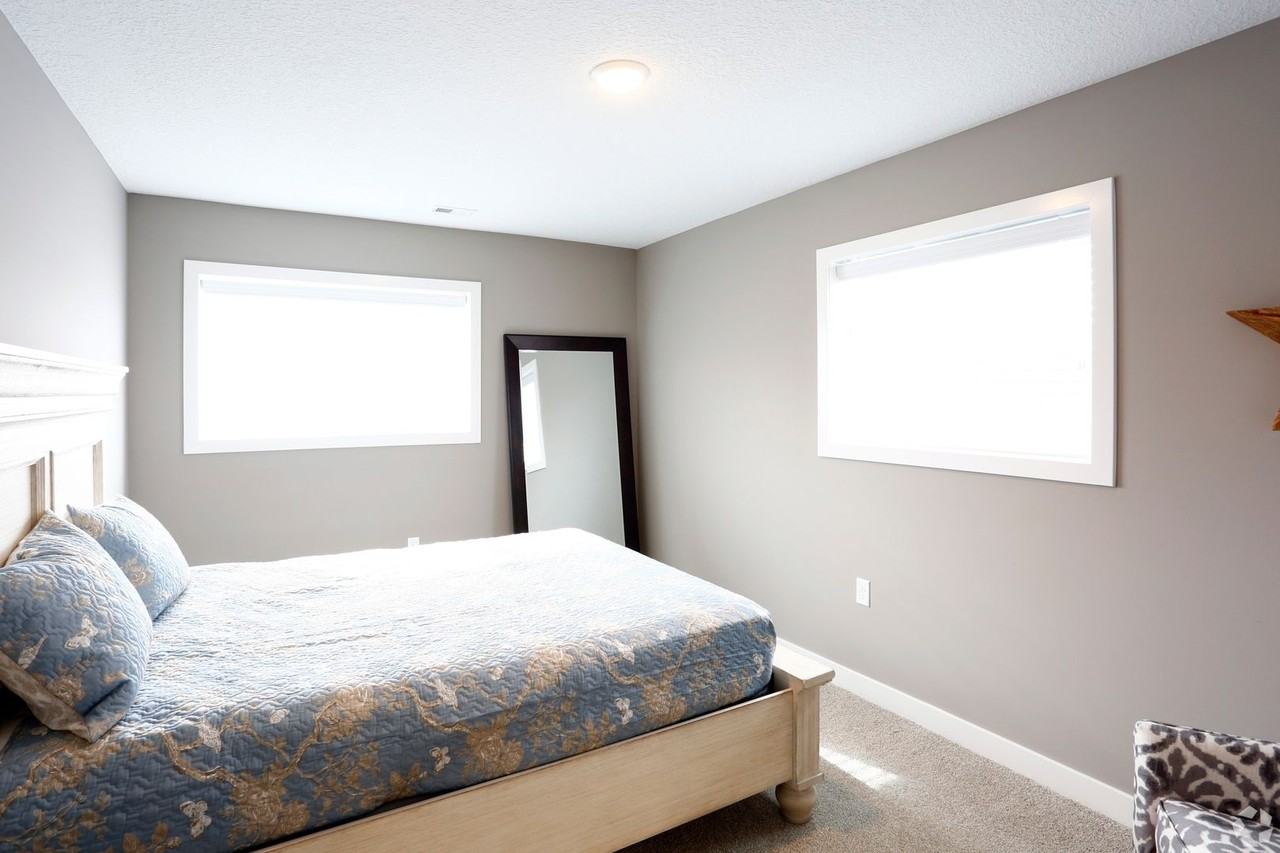 Centlivre Brookside - Photo 6 of 49