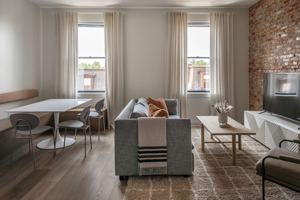 featured image of 3927 Pine Street