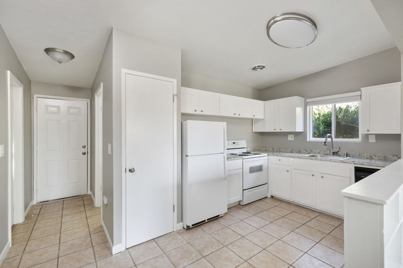 Hidden Ridge Apartments - Photo 6 of 25