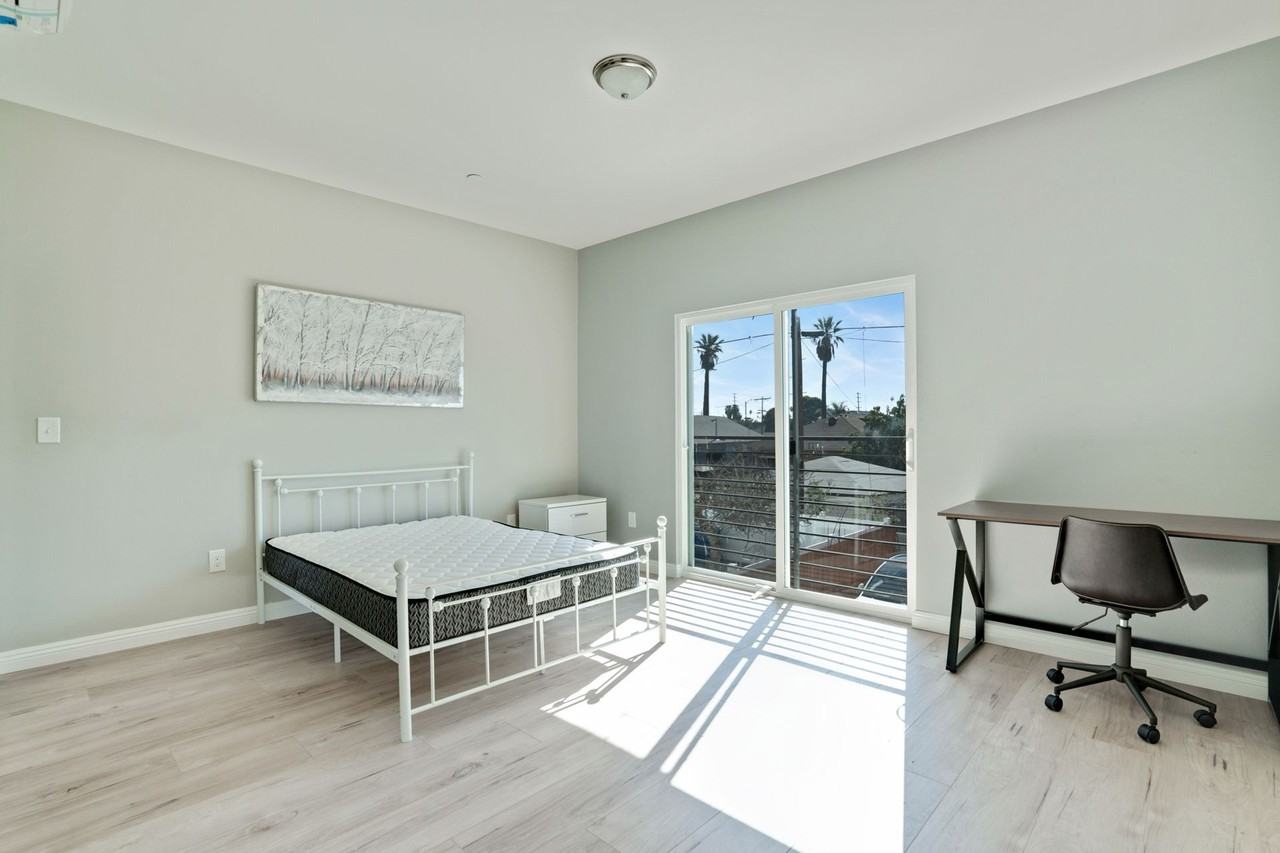 Jefferson Blvd - Photo 3 of 20