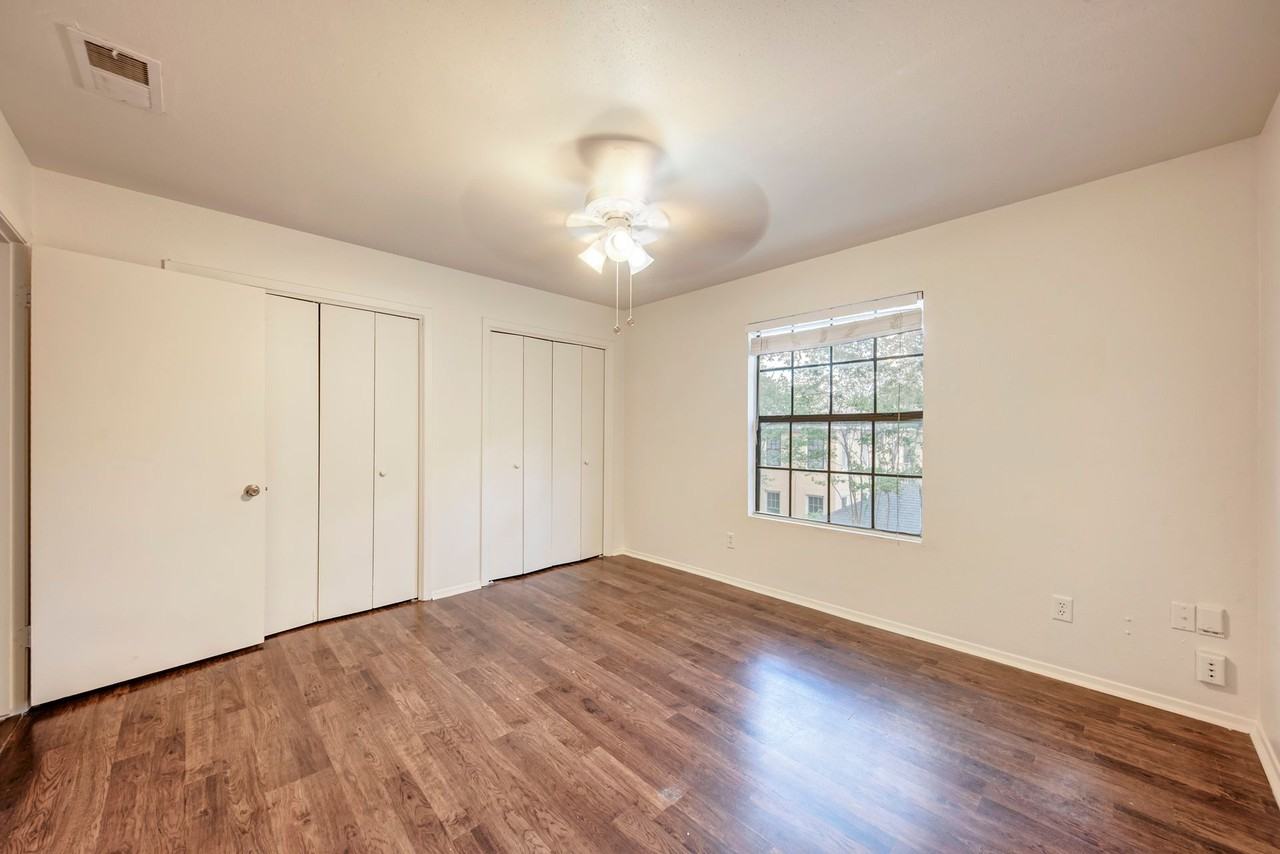 3102 Cedar - Photo 6 of 10