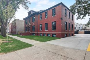 4927 N Claremont - "The Convent" - Photo 1 of 1