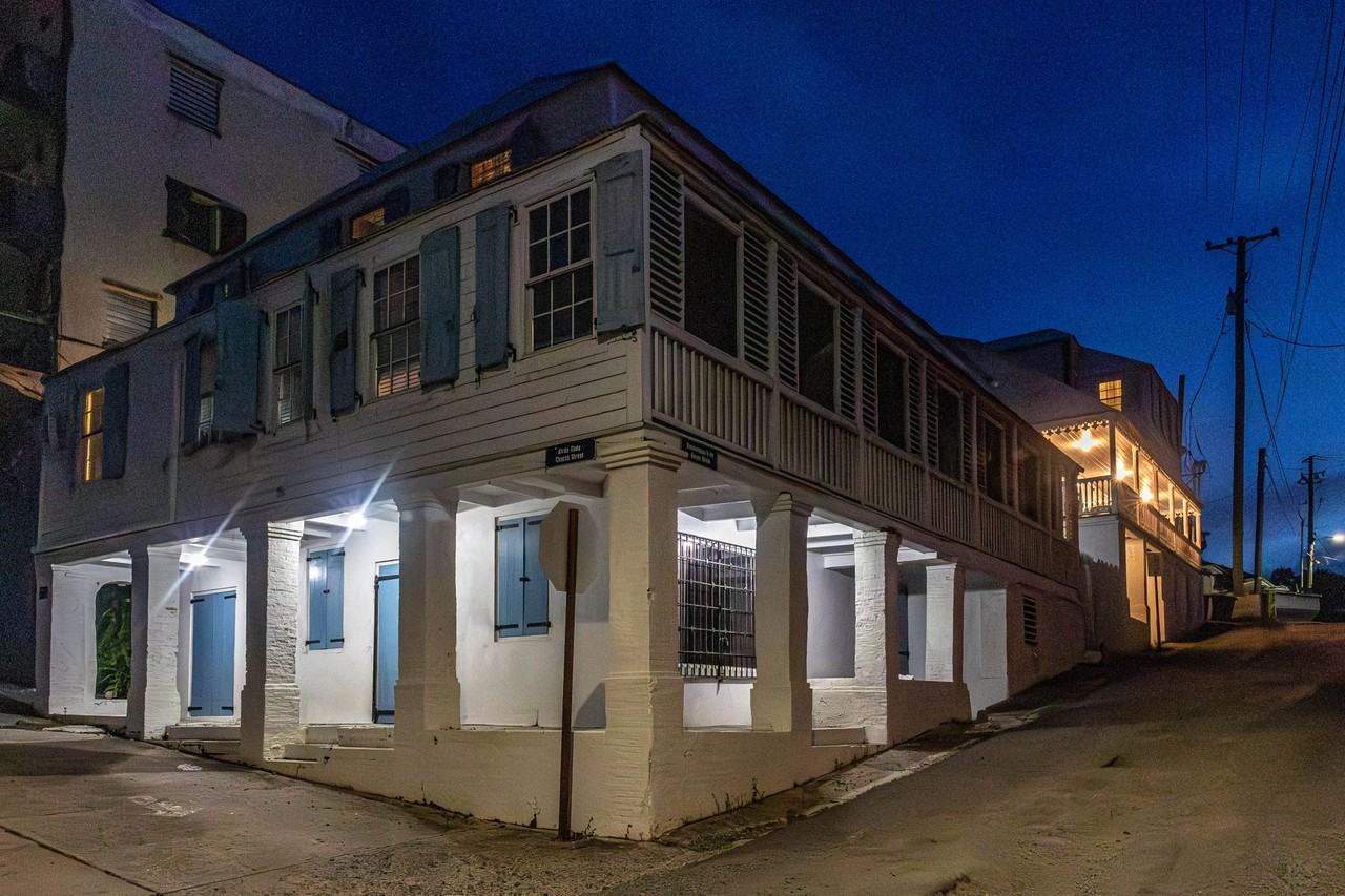 The Bonney - Photo 2 of 14