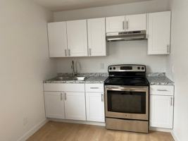 featured image of 3101 W Melvin St