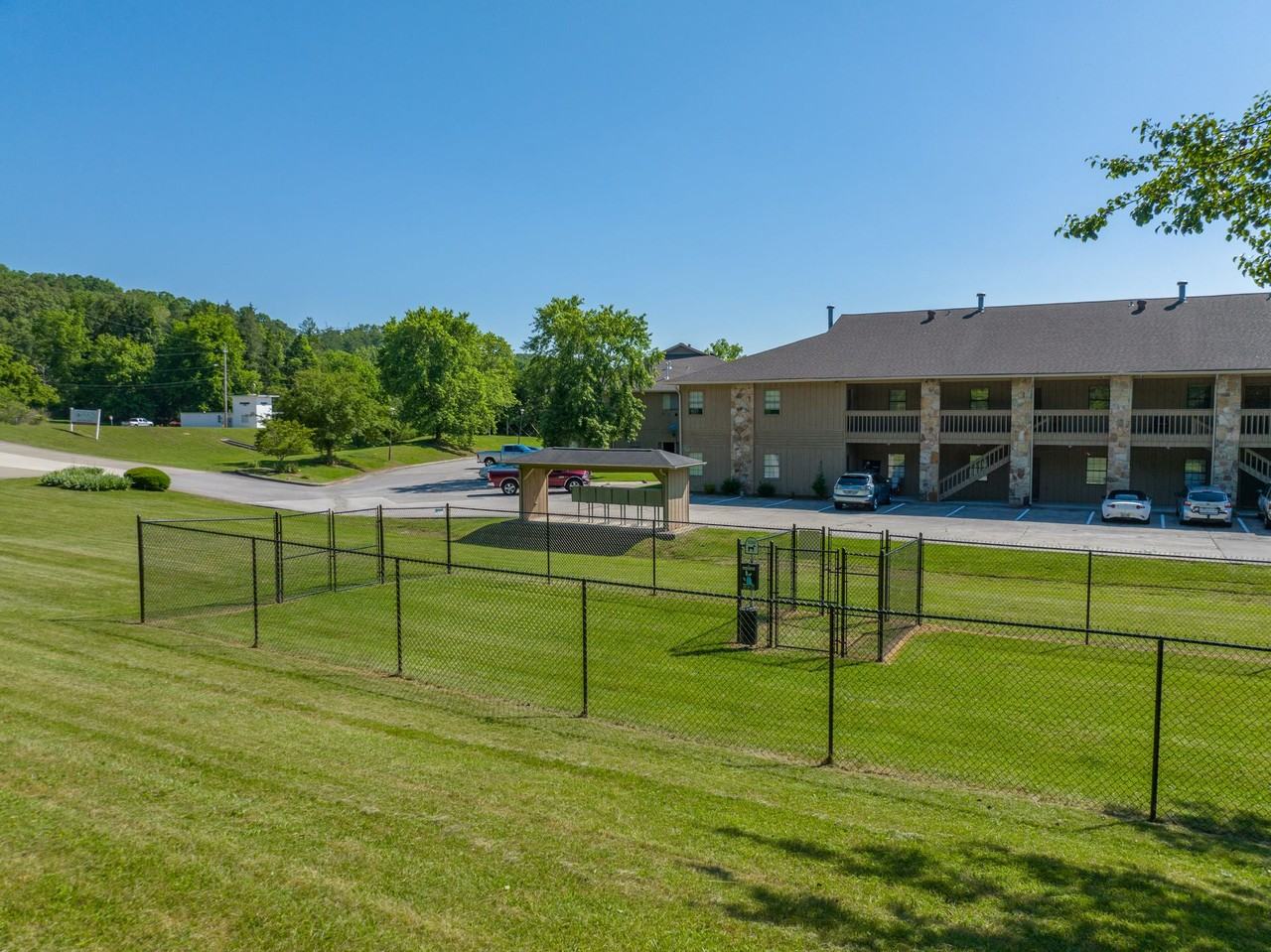 The Oaks Apartments - Photo 6 of 23