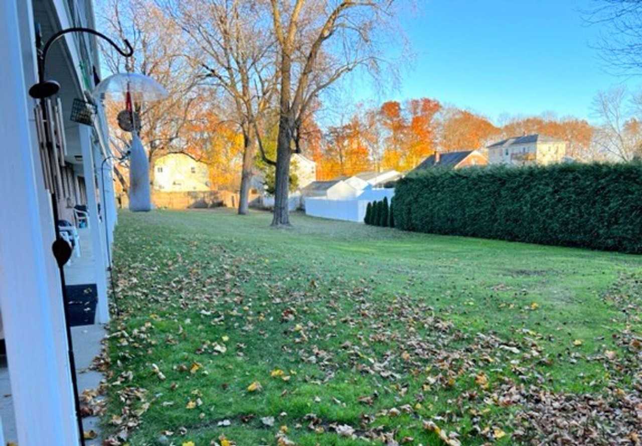 21 Dwight st - Photo 6 of 13