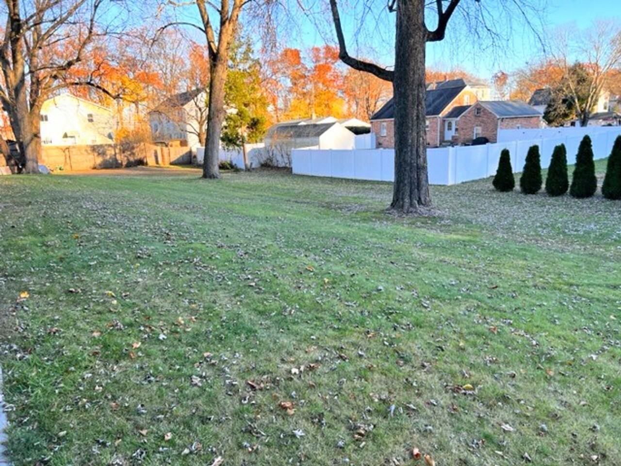 21 Dwight st - Photo 7 of 13