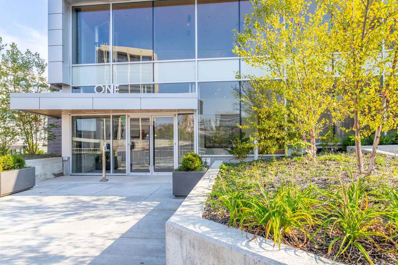 One Dekalb - Photo 3 of 50