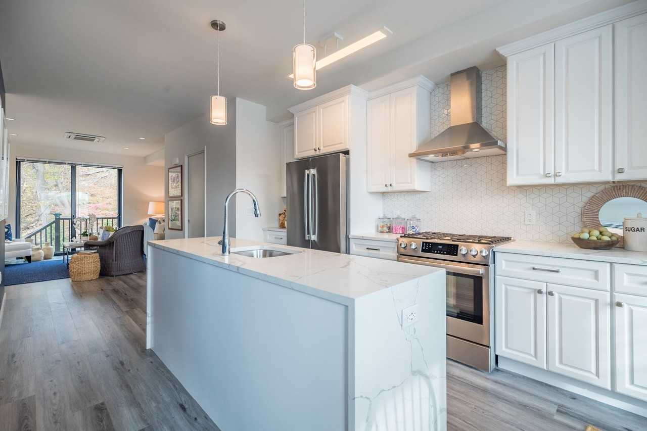 The Westporter - Photo 3 of 50