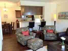 featured image of 400 N Beech St