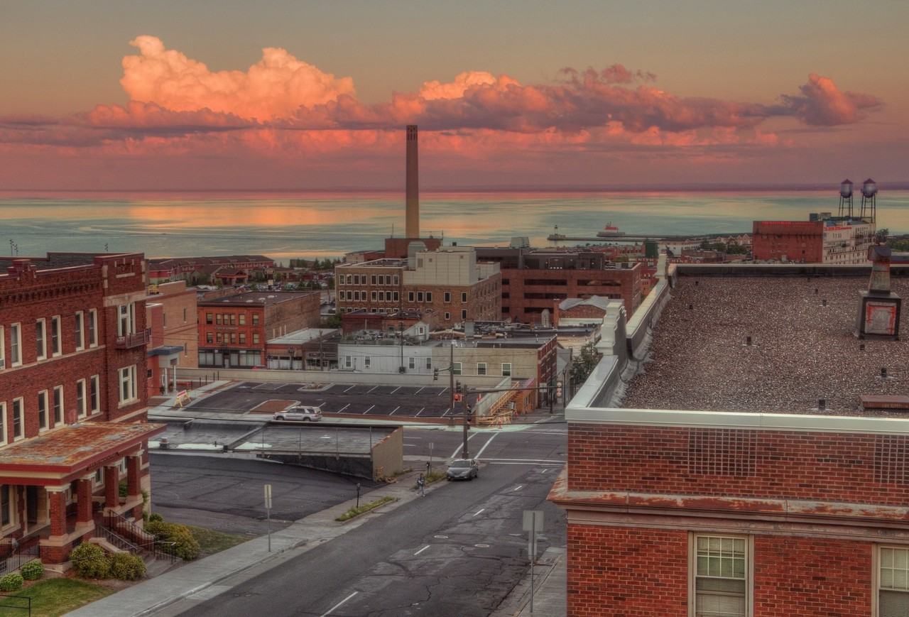 Cascade Apartments - Photo 6 of 38
