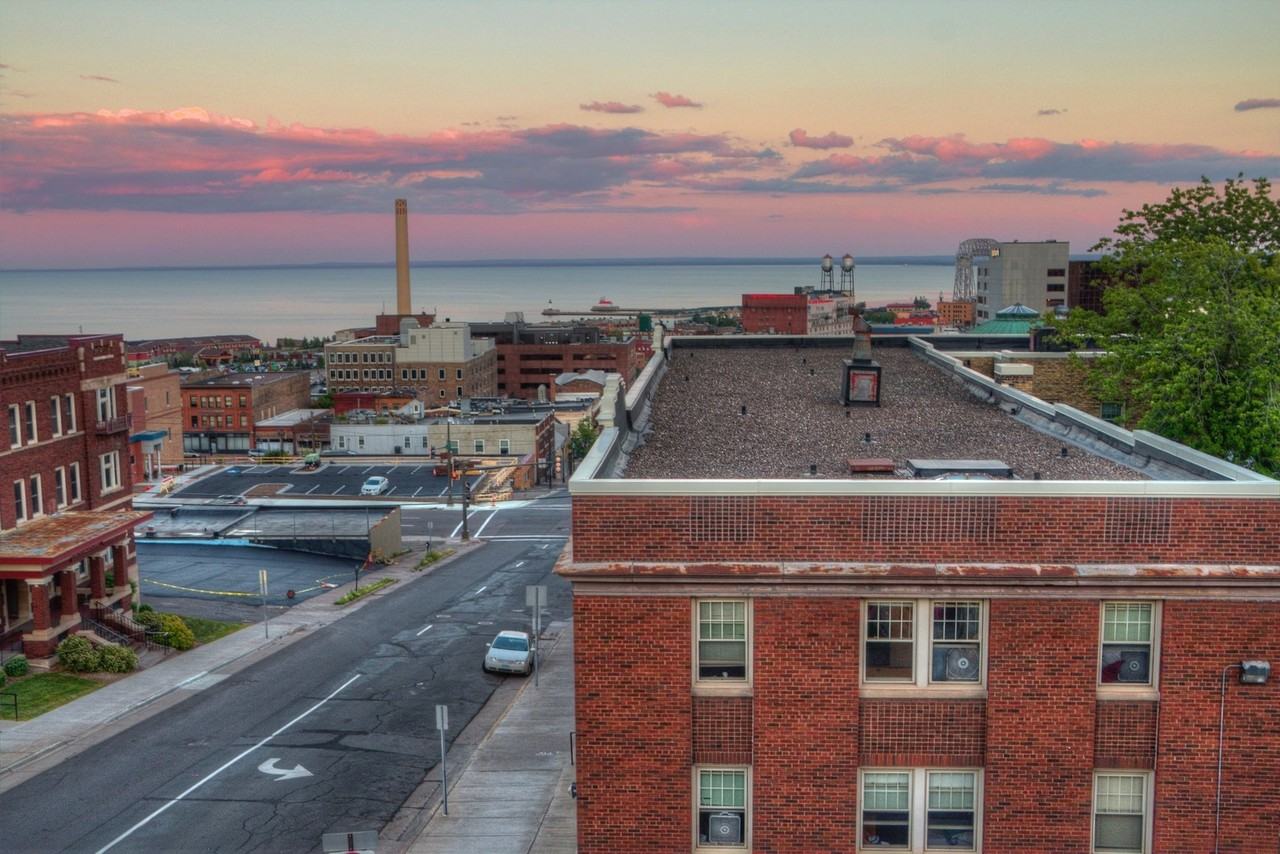 Cascade Apartments - Photo 7 of 38