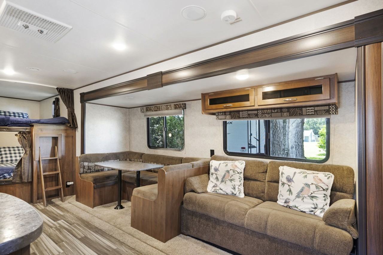 MAVEs VACA 1012 Gary Ave - Photo 4 of 50