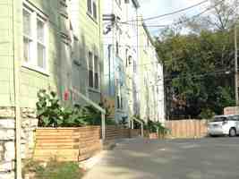 featured image of 209 W 38th St