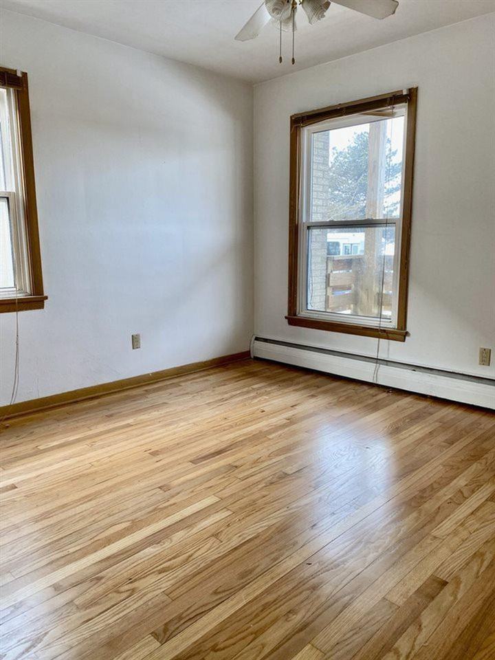 1521 Trailsway Dr - Photo 2 of 14