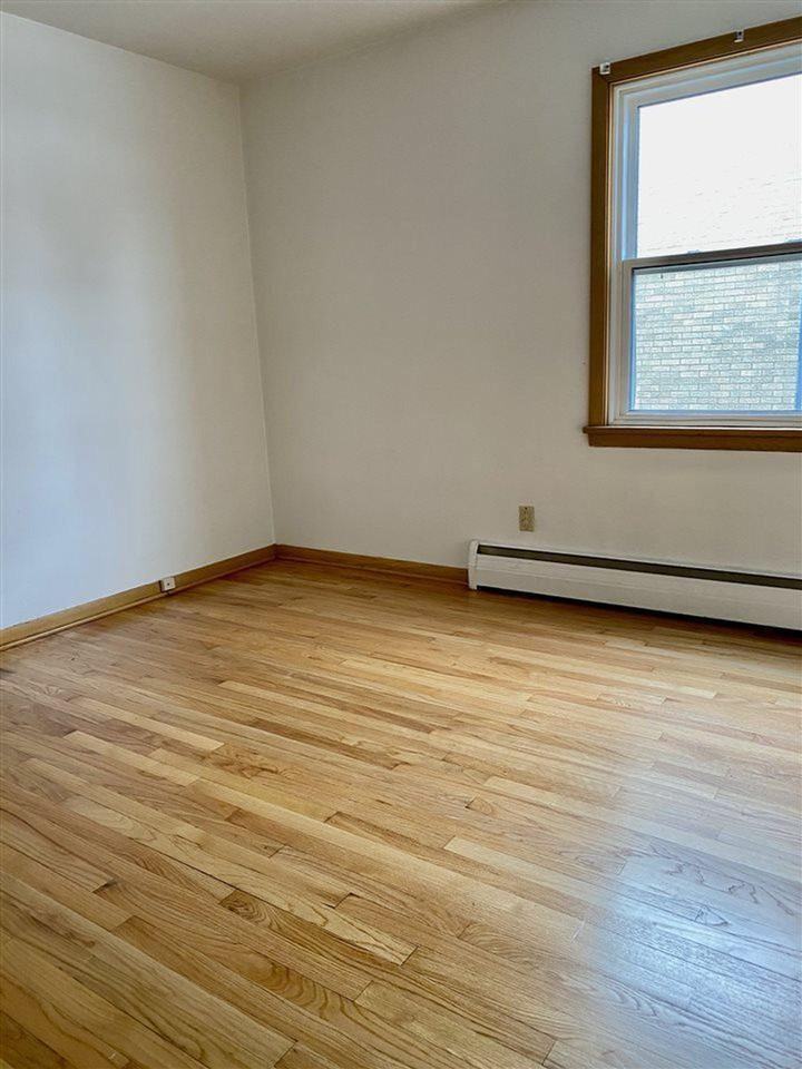 1521 Trailsway Dr - Photo 3 of 14