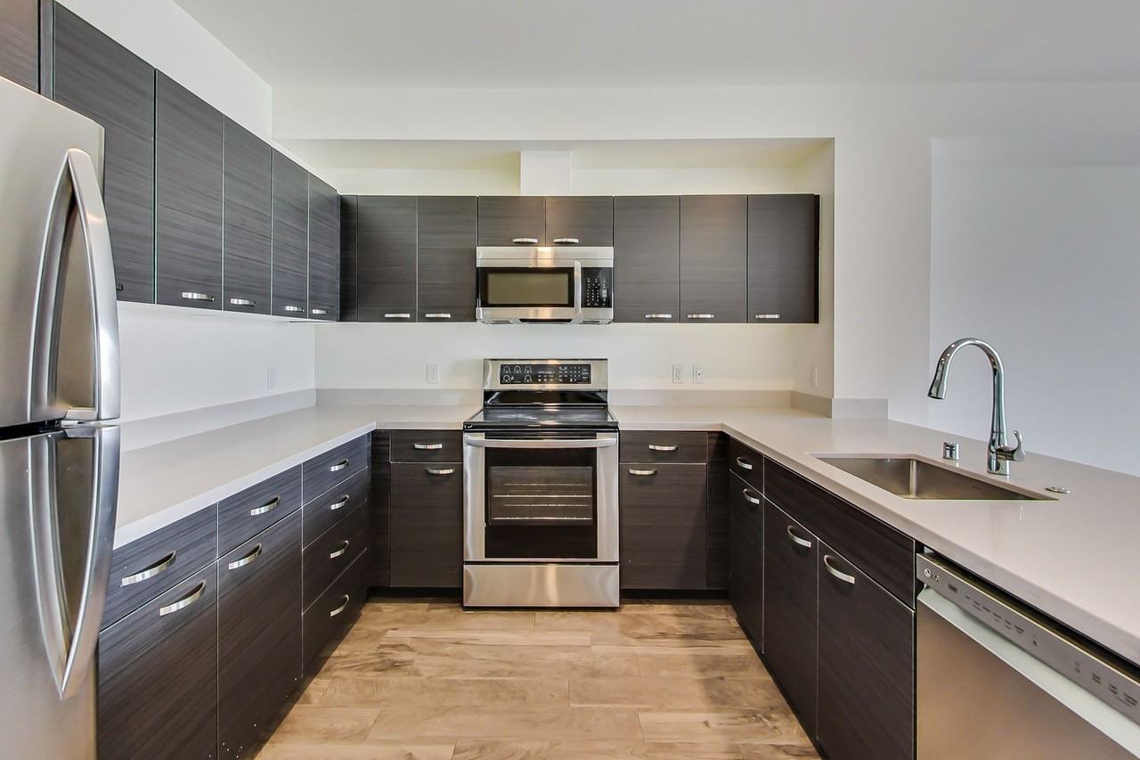 Cheshill LLC - Photo 3 of 42