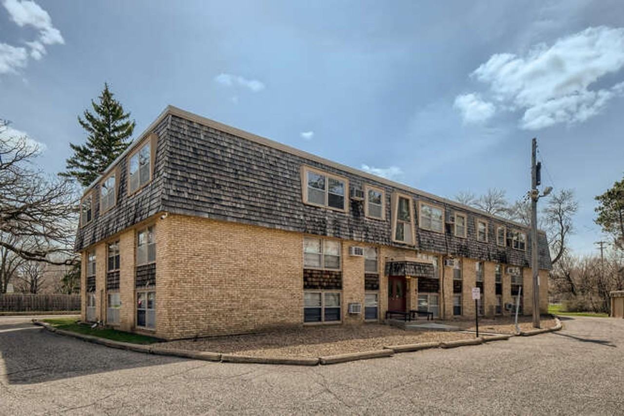 Vera Cruz Apartments - Photo 2 of 8