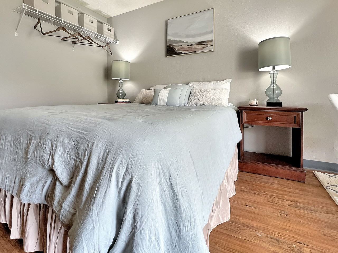 Flex Studio Apartments - Photo 3 of 8