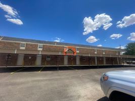 featured image of 1025 W 18th St