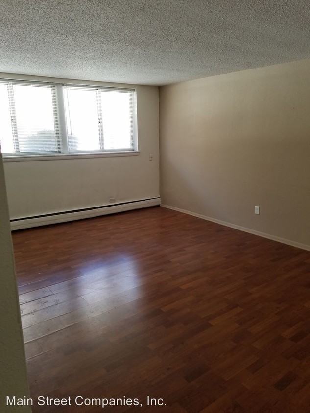 2130 County Rd E - Photo 5 of 50