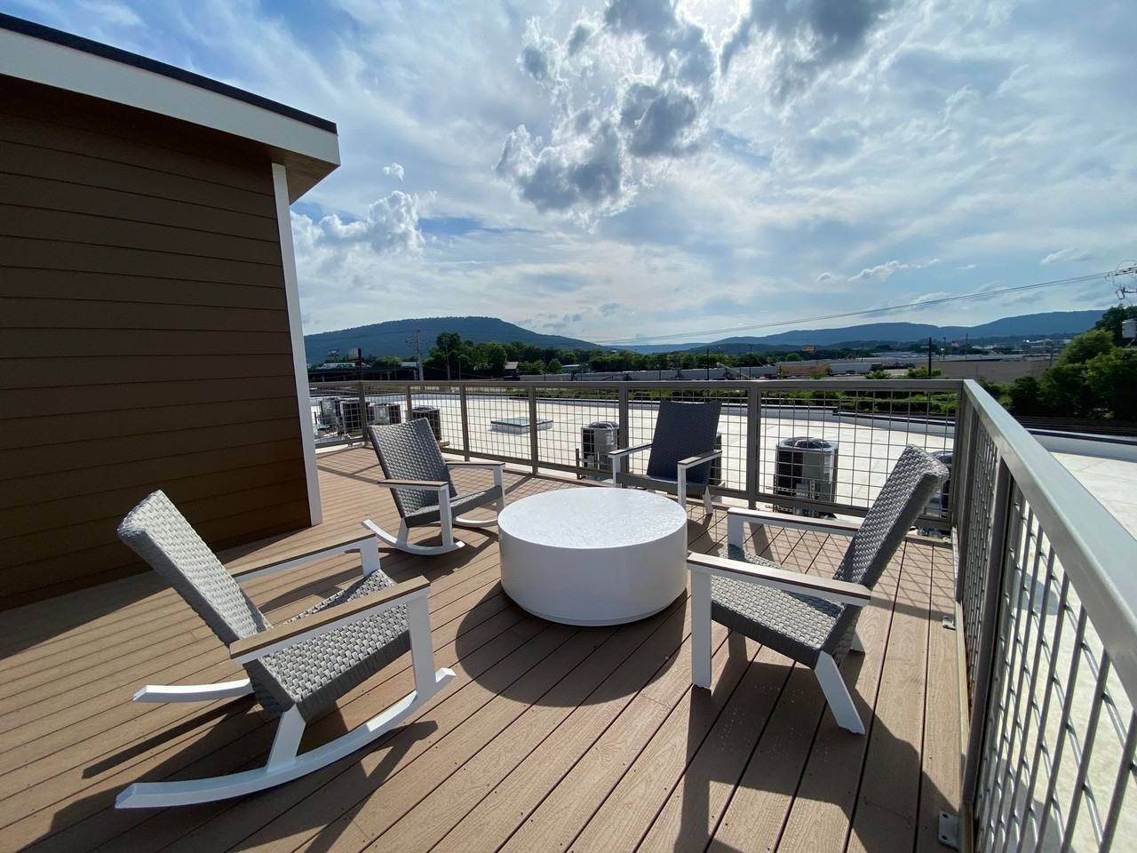 Burnside - Photo 3 of 41