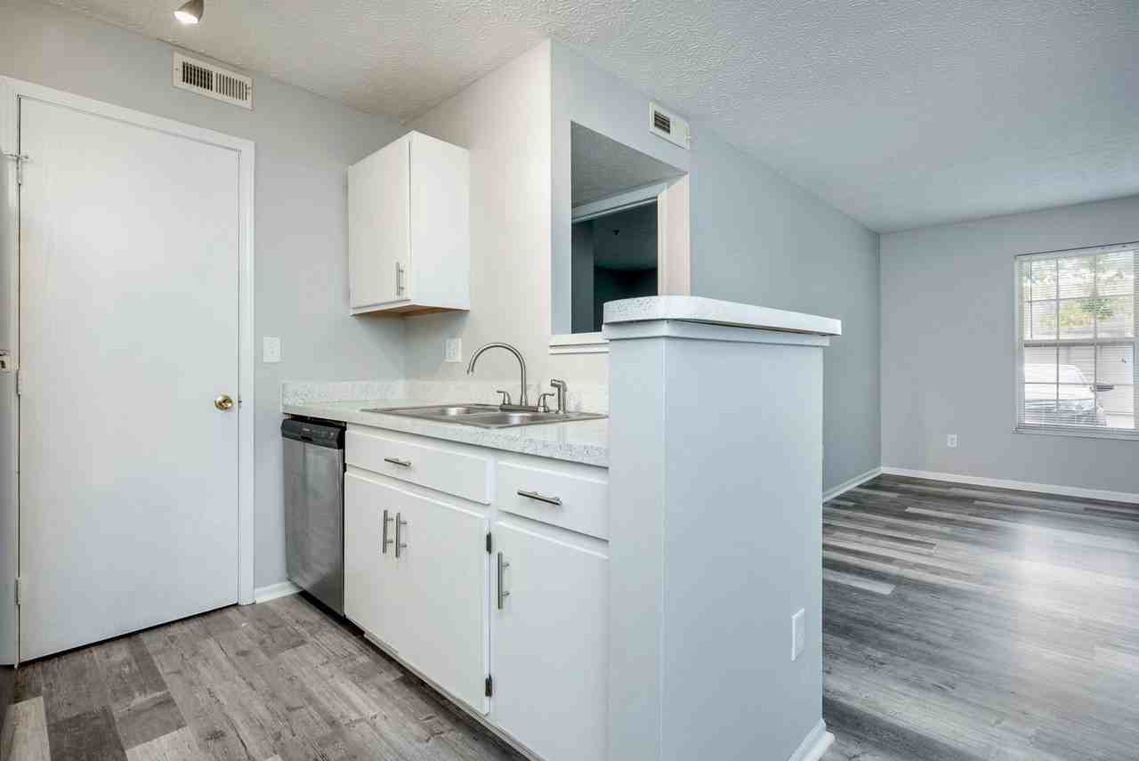 Worthington Woods - Photo 3 of 23