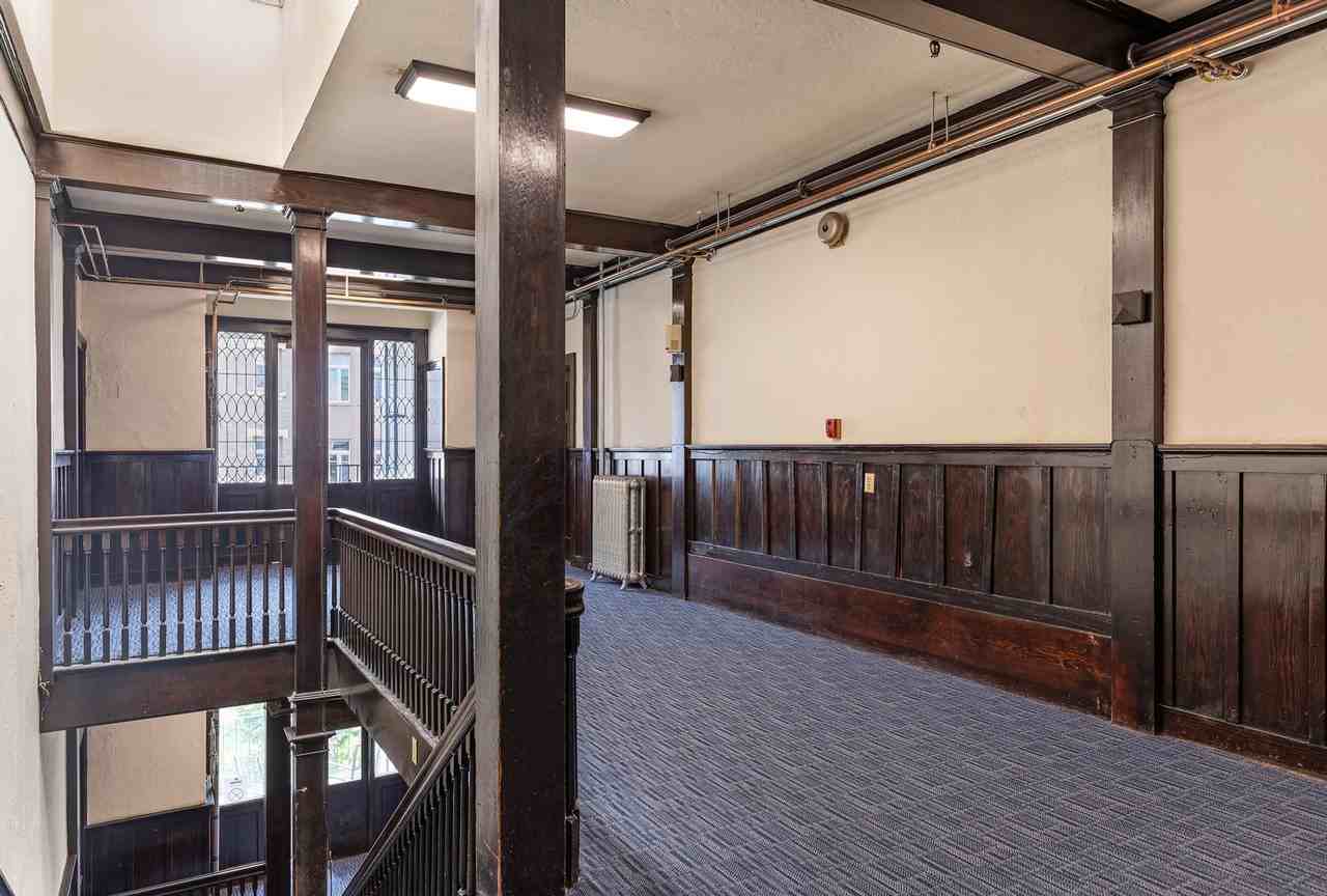 Buena Vista - Photo 4 of 6