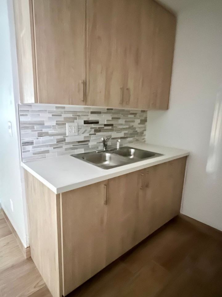 110 Luxury Apartments LLC - Photo 4 of 43