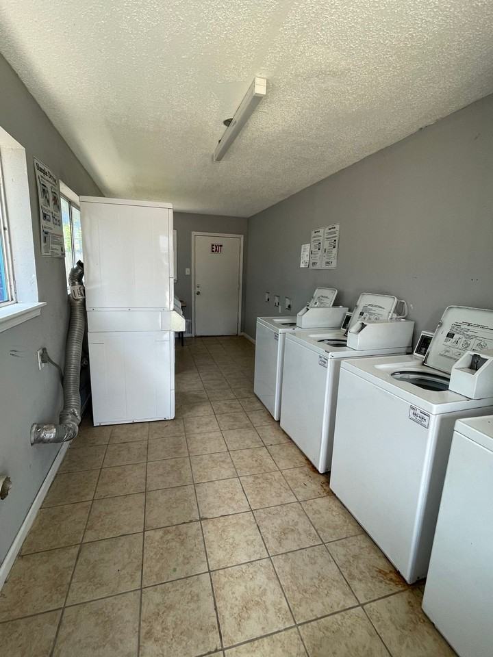 Bridge City Apartments - Photo 4 of 15