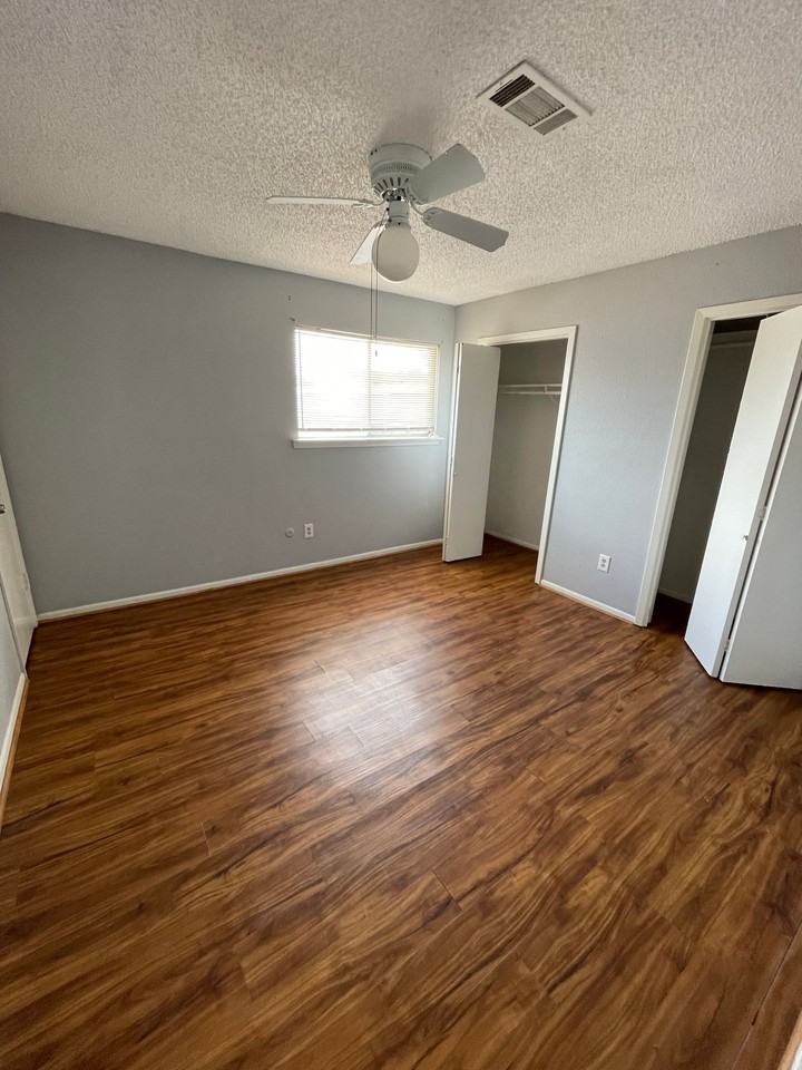 Bridge City Apartments - Photo 7 of 15