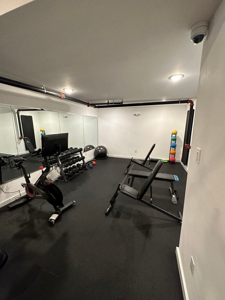 Bromley Dwelling - Photo 5 of 22