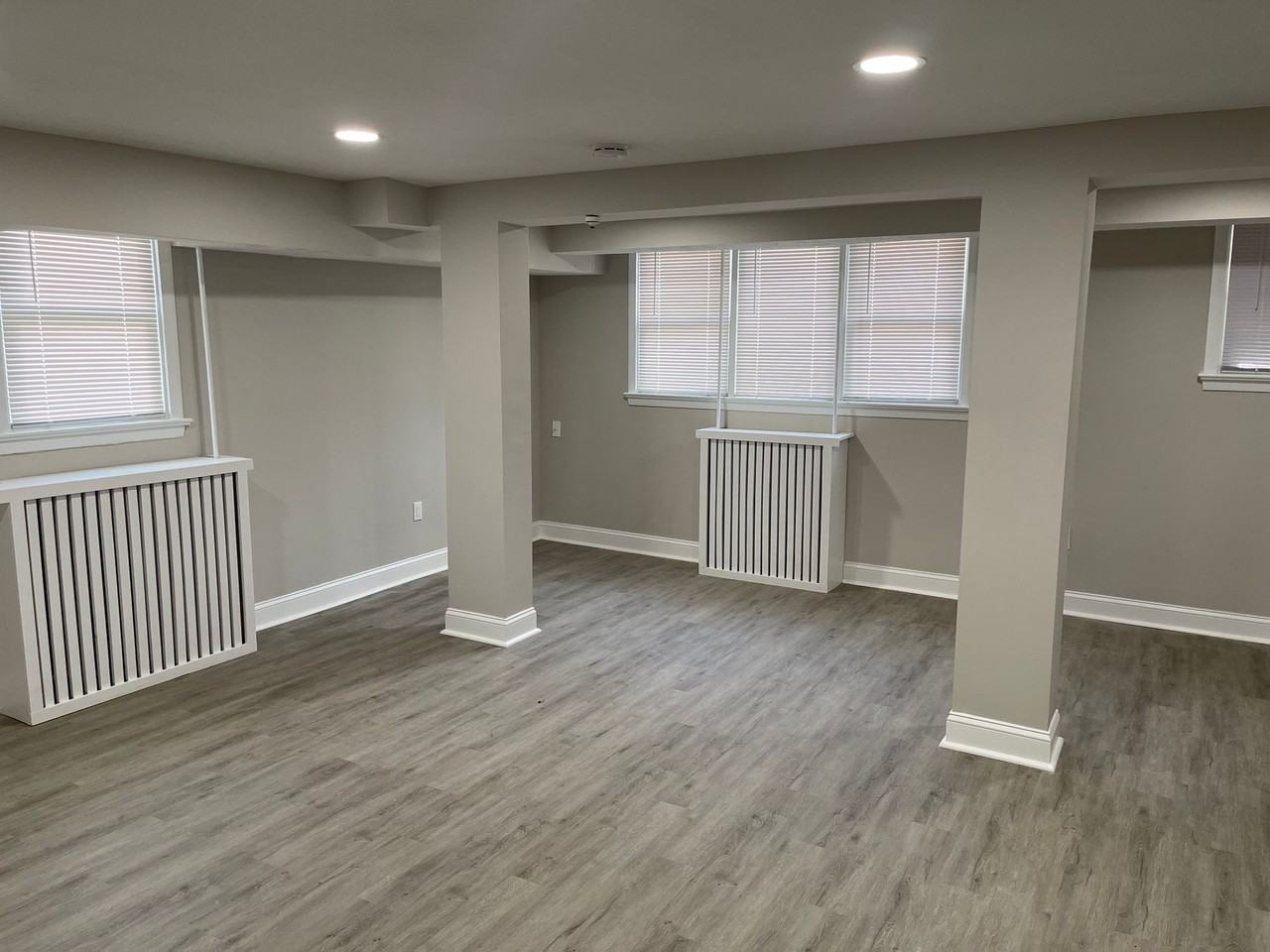 Laurel 24 Apartments - Photo 5 of 9