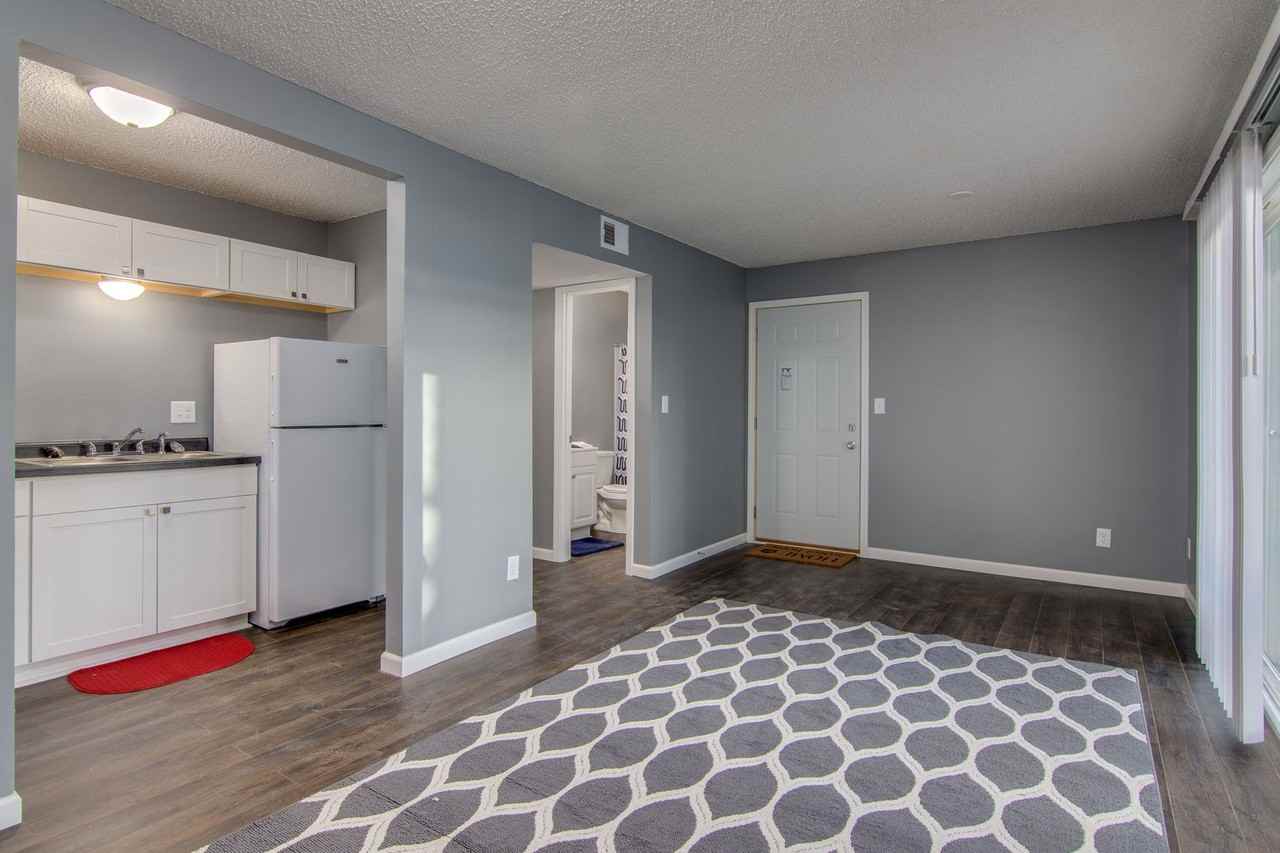 49 on Polk - Photo 6 of 36