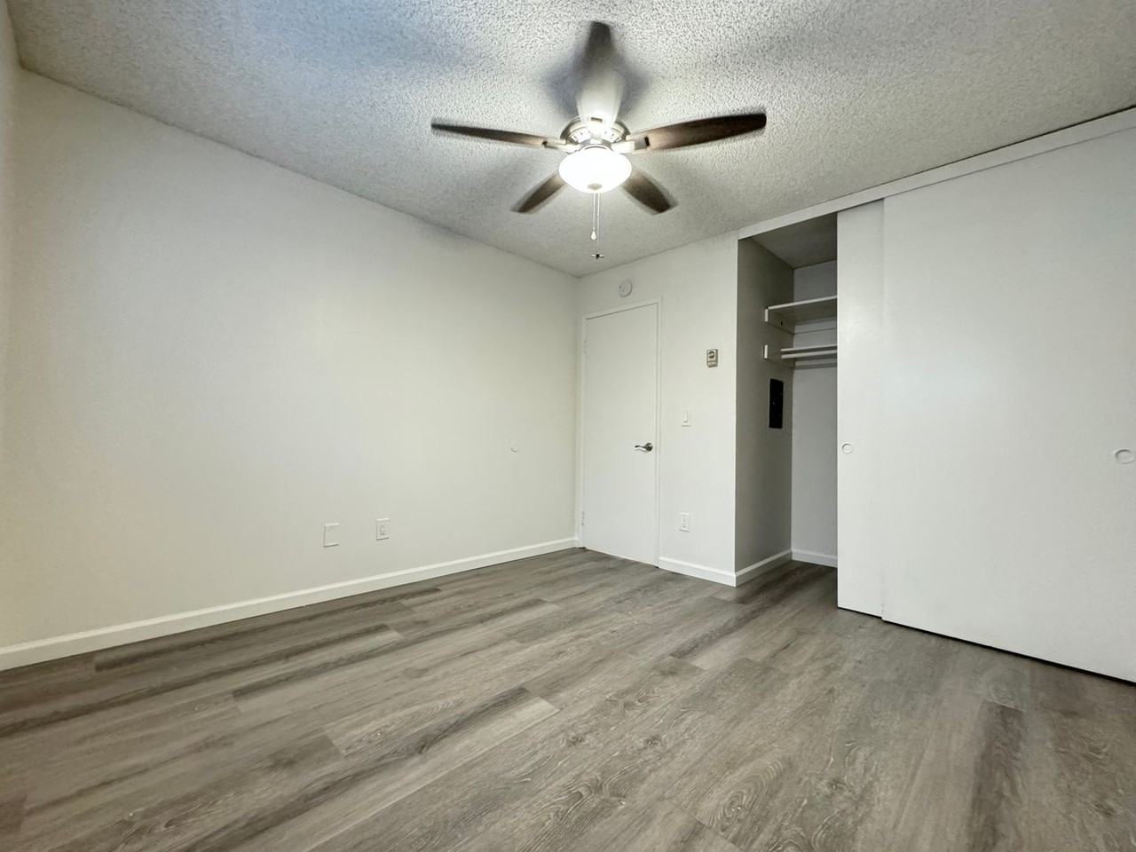 Third Ave - Photo 4 of 35