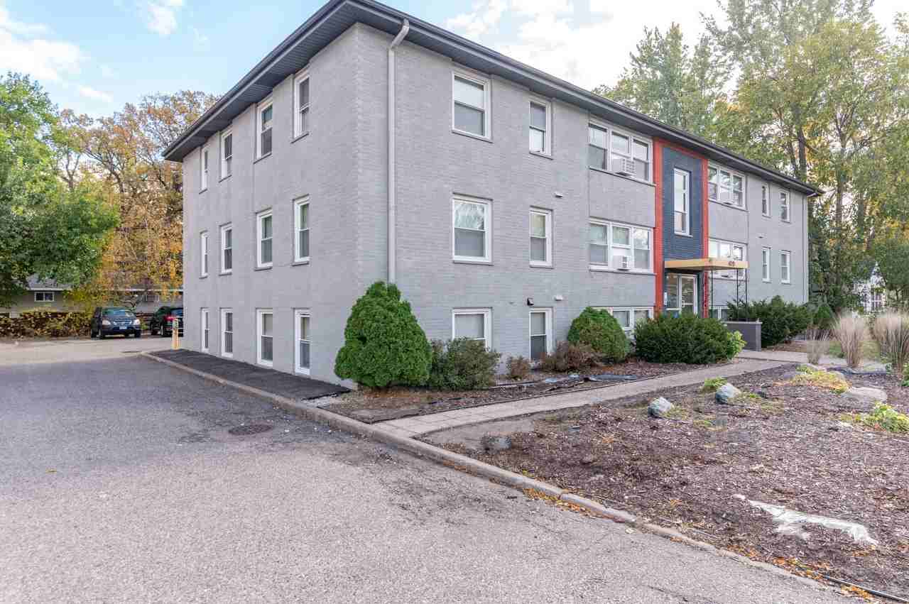 6715 Penn - Photo 3 of 8