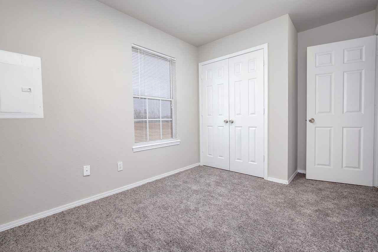 Buffalo Creek Apartment Homes - Photo 4 of 16