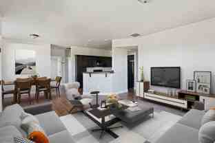 6 Bedroom Townhome - Photo 1 of 1